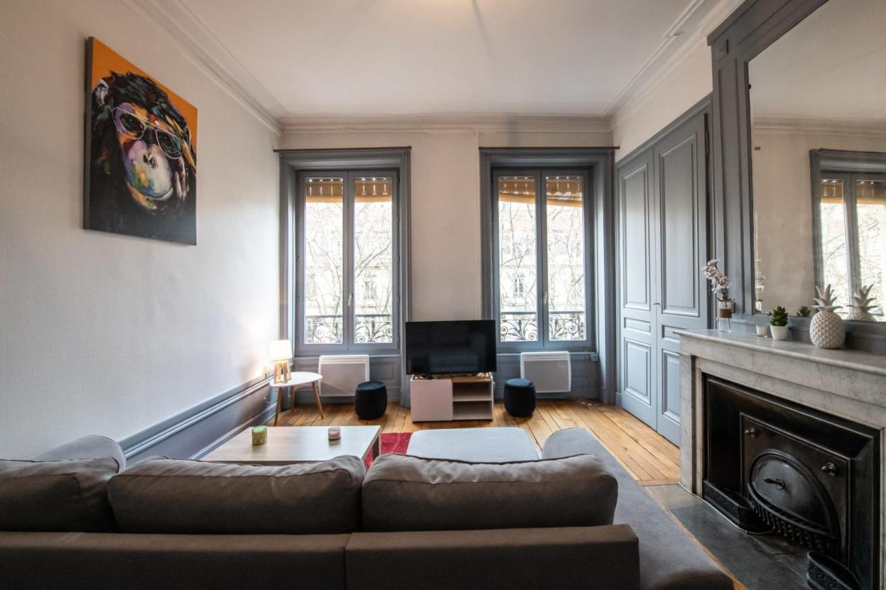 Le Vendome - Bel Appartement Proche Centre Ville Lião Exterior foto